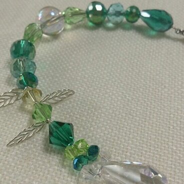 ミニミニ　サンキャッチャー　グリーン・リーフ