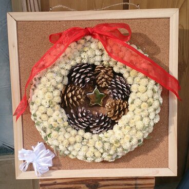 センニチコウたっぷり冬のリース