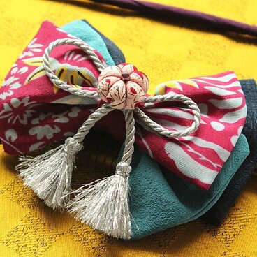 レトロアンティーク髪飾り　 36（青い古布の重ねリボン）