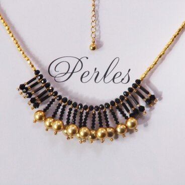 ゴールドビーズネックレス