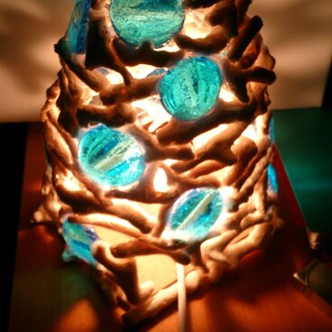 ベッドサイドランプ