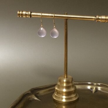 K18　ローズクォーツの一粒ピアス