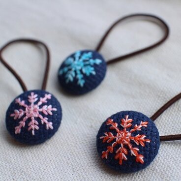 淡い色雪のヘアゴム【送料無料】