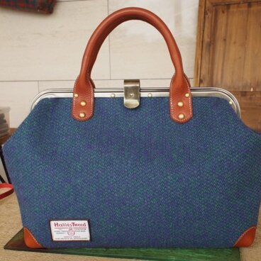 ビンテージ猫足織りハリス　がま口ダレストール　オーダーメイド品