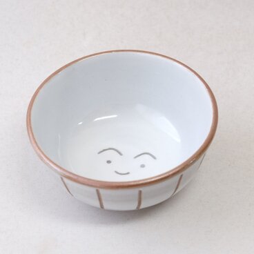 にこにこ子供茶碗 (茶)