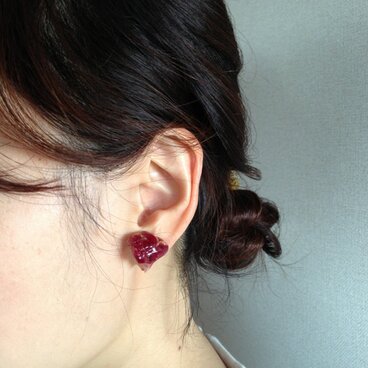 ケイトウのピアス