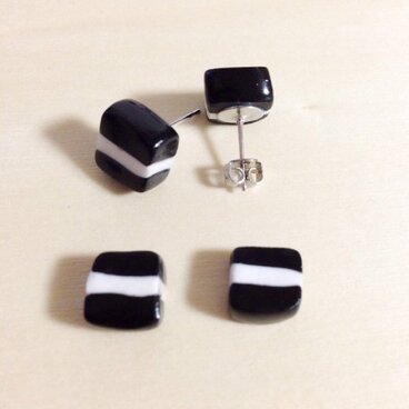 ボックスピアス