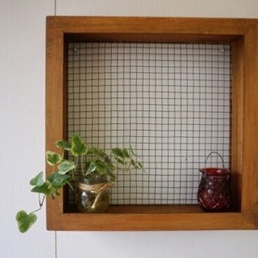 裏メッシュの額縁飾り棚　Part2