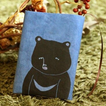 ○手染め○文庫ブックカバー_くま青