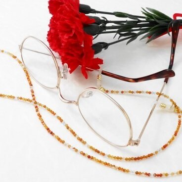 天然石カーネリアンのメガネストラップ