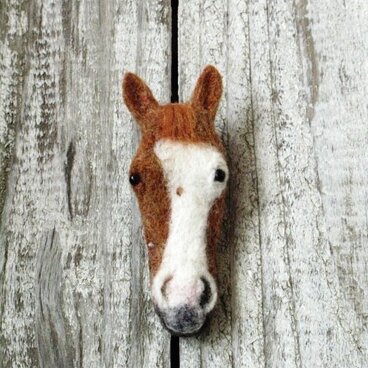 馬のブローチ　～ノーザンテースト編～