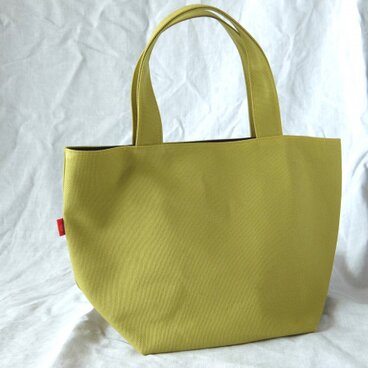 初夏の若草色な帆布ミニトート