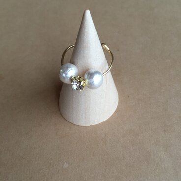 コットンパールとクリアストーンのリング