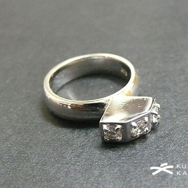 ダイヤ シルエット リング（1点もの）