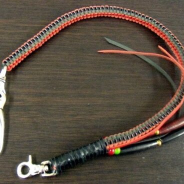 ボックス編みウォレットロープ カンガルー革（赤・黒）使用