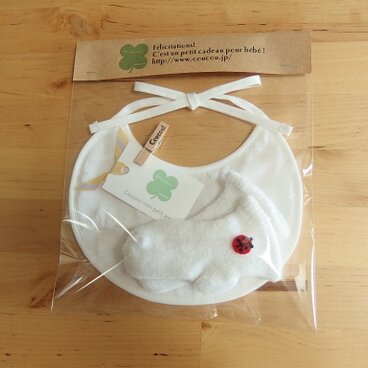 プクプクガーゼのプチスタイと靴下セット