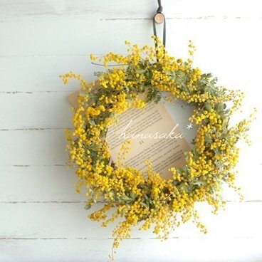 ミモザのシンプルリース*