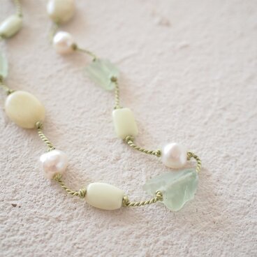 金属フリー・フローライトとレモンジェイドのネックレス
