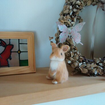 ☆手乗り羊毛うさぎｻﾝ☆ﾈｻﾞｰ