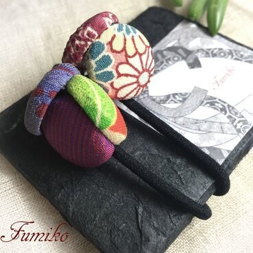 小粒ボタンのヘアゴム　着物