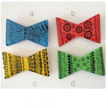 リボンブローチ