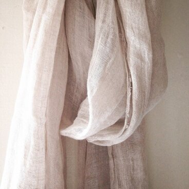 リネンストール 胡桃染め