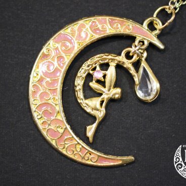 恋する乙女にはピンクがお似合い☆ネックレス