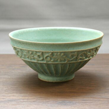 錆青磁釉　茶碗