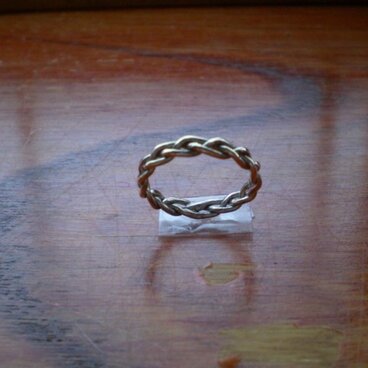 ピンクシルバー三つ編みリング　#16