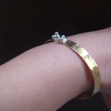 つぶつぶブレスレット tools van de Lune