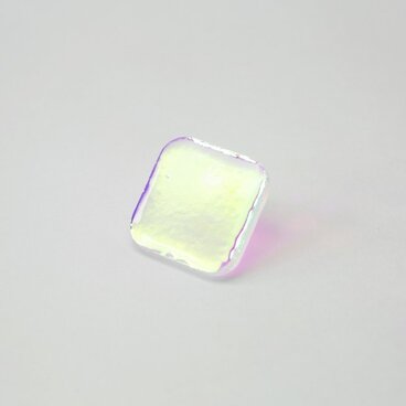 waterdrop pierce (square pink)