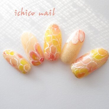 優しく温かく・・・幻想的な花アート／オレンジ／サンプルチップ無料