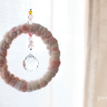【T様オーダー分】サンキャッチャー「糸の輪」07 うすもも