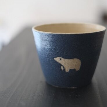 シロクマフリーカップ（紺）
