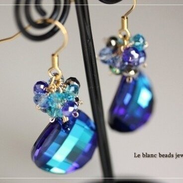 スワロフスキー#6621ピアス（blue mix）