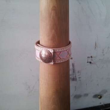 和柄　ブレスレット　革製