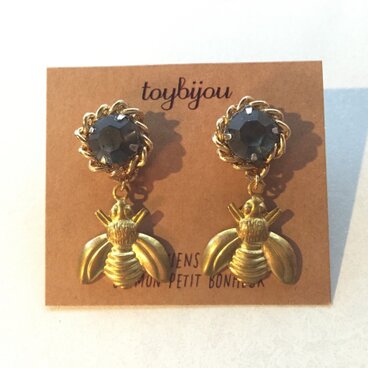 hachiのビジューピアス　GY