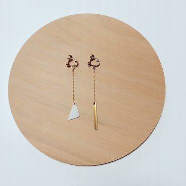 異素材チェーンイヤリング