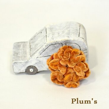 ケイトウブローチ