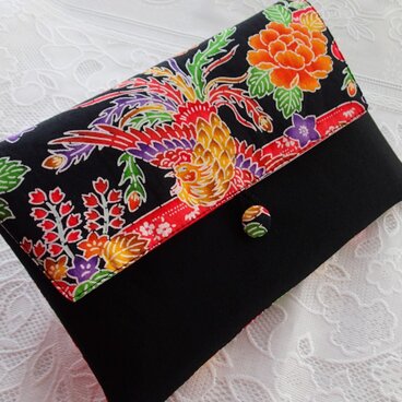 御朱印帳袋１冊用　沖縄紅型文様・黒-１