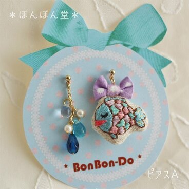 うっとりおさかなちゃんピアス