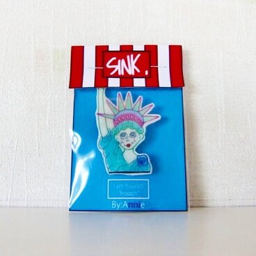 New Yorkブローチ＊