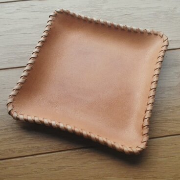 革のトレイ(小)