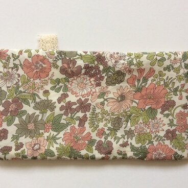 ポケットサイズハンカチ・リバティ　エミリー　ブラウン+６重ガーゼ