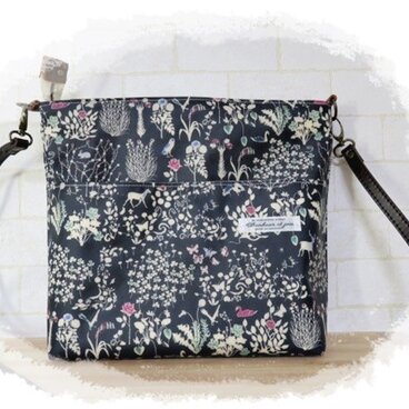 **リバティ*deショルダー**yoshie