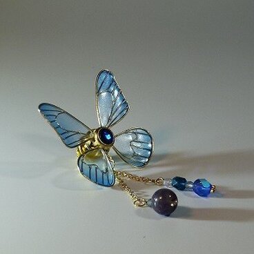 モルフォチョウ（青）　タックピン