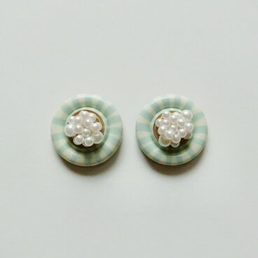 pearl earring kazaguruma