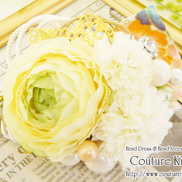 ラナンキュラスと正絹の髪飾り