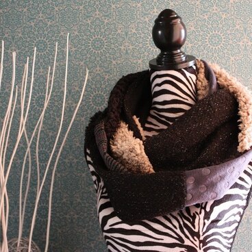 パッチスヌード モノトーン系