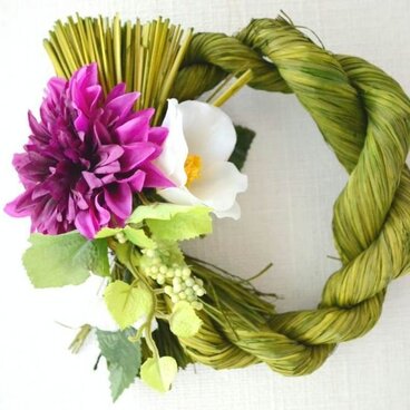 椿のしめ縄リース